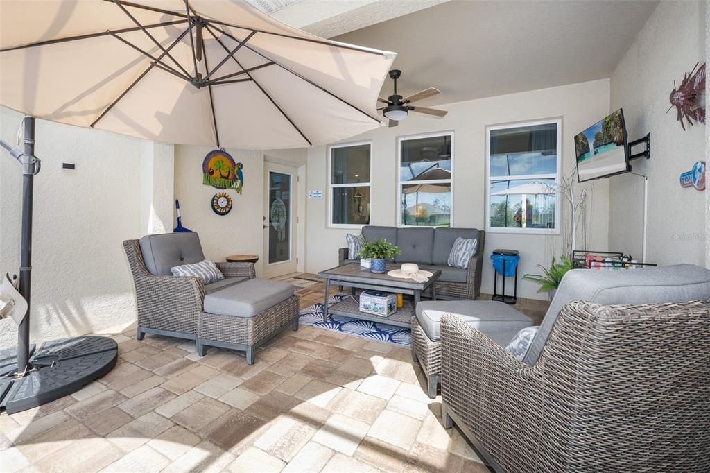 For Sale: $669,000 (4 beds, 3 baths, 2339 Square Feet)