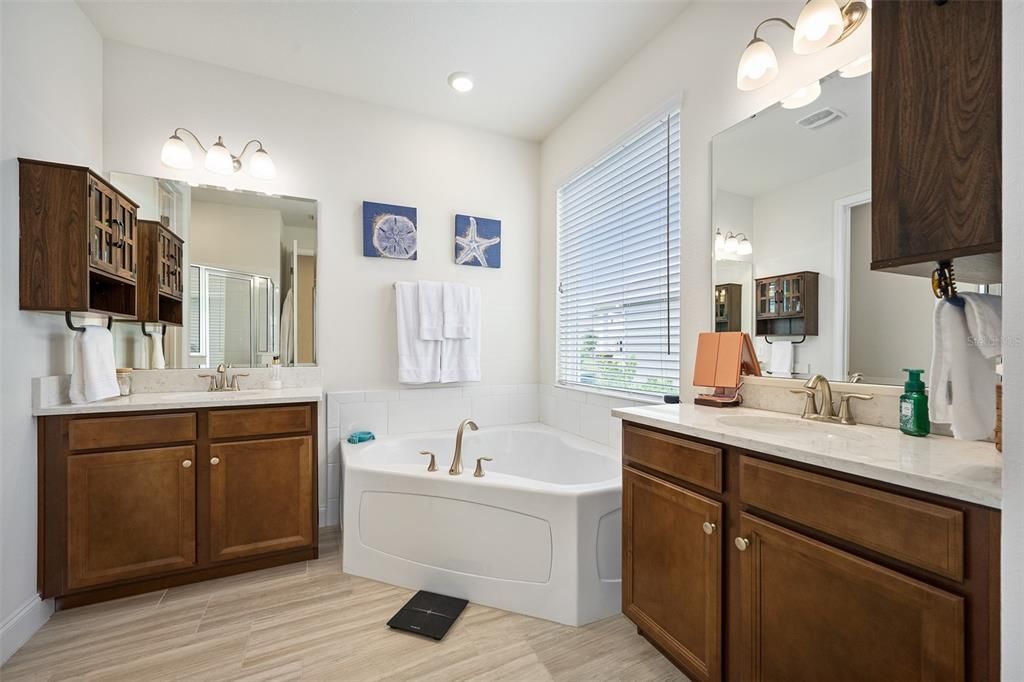For Sale: $669,000 (4 beds, 3 baths, 2339 Square Feet)