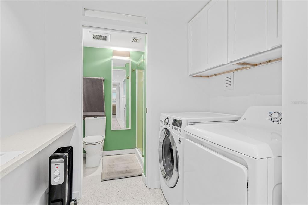 В аренду: $6,500 (3 спален, 2 ванн, 1388 Квадратных фут)