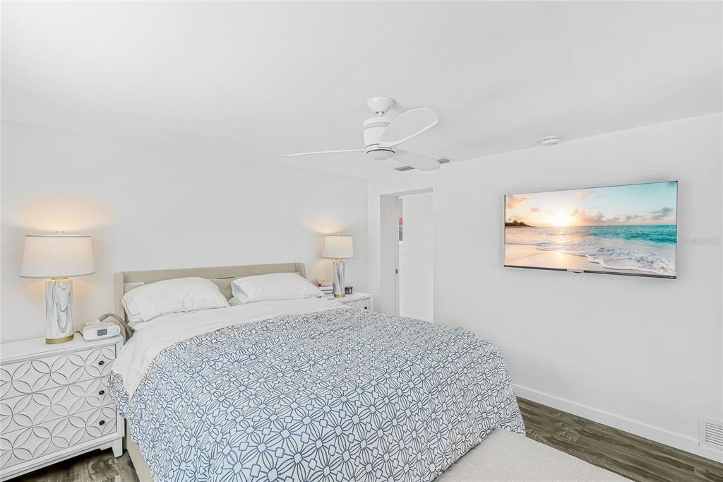 В аренду: $6,500 (3 спален, 2 ванн, 1388 Квадратных фут)