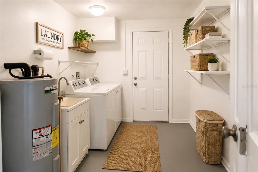Active With Contract: $354,000 (3 beds, 2 baths, 1838 Square Feet)
