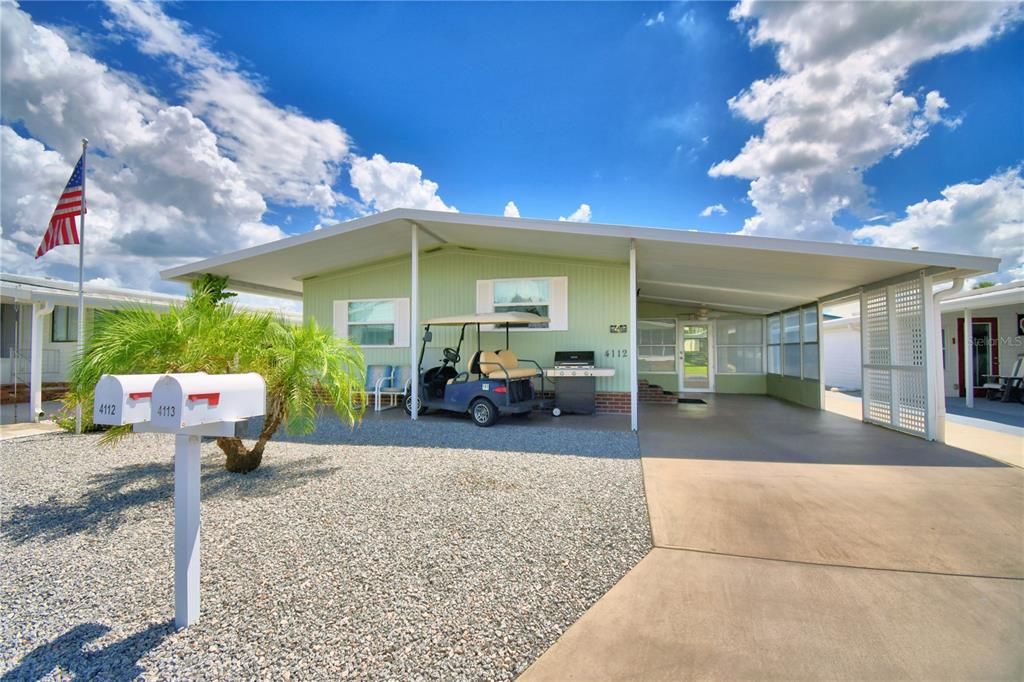 Active With Contract: $119,900 (2 beds, 2 baths, 912 Square Feet)