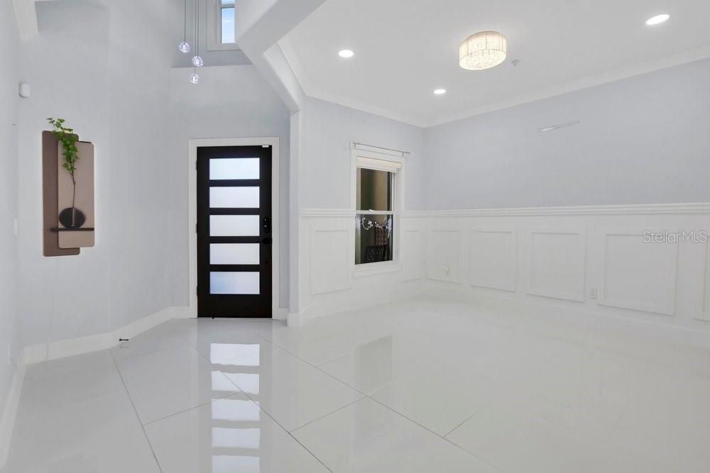 En Venta: $610,000 (3 camas, 2 baños, 2104 Pies cuadrados)