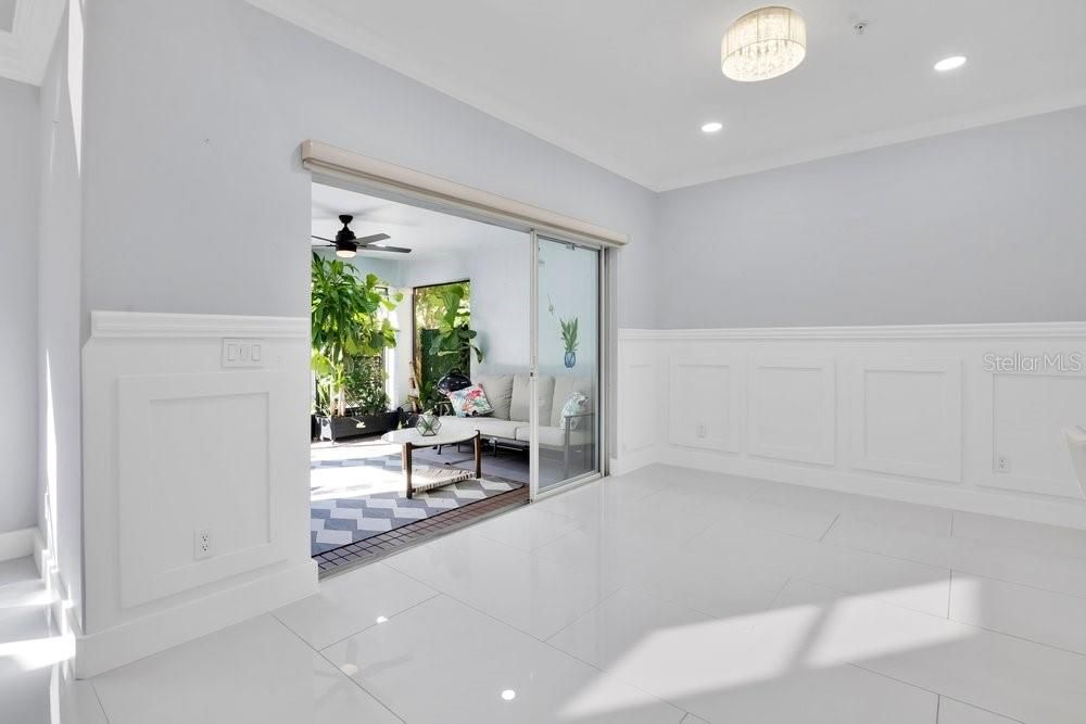 En Venta: $610,000 (3 camas, 2 baños, 2104 Pies cuadrados)