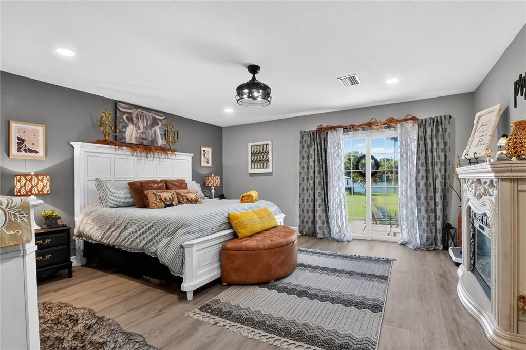 For Sale: $535,000 (4 beds, 3 baths, 2396 Square Feet)