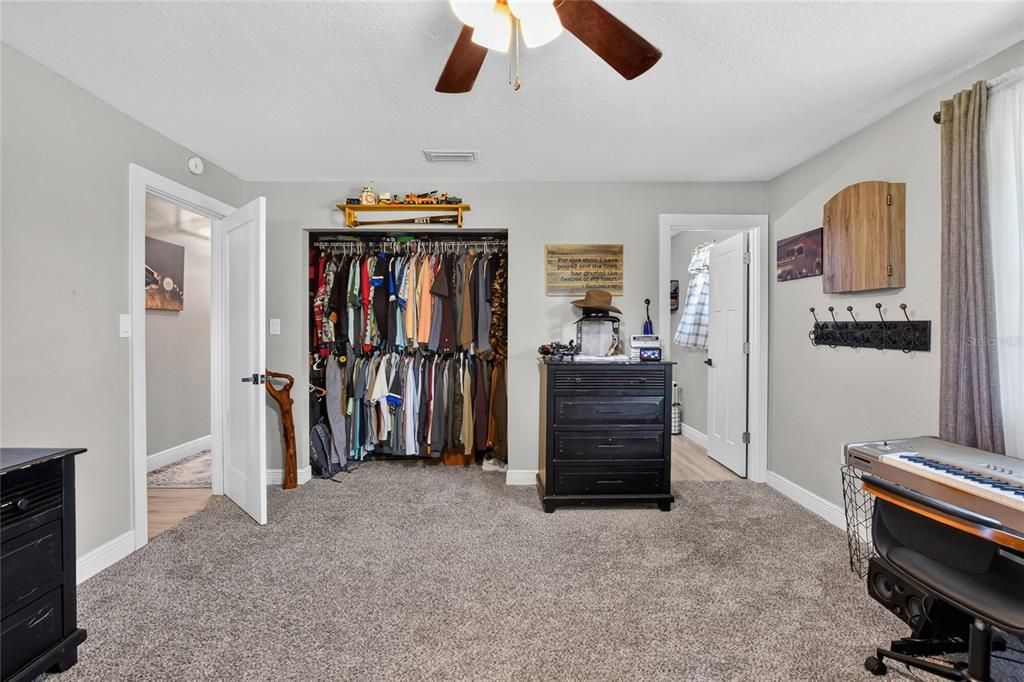 For Sale: $535,000 (4 beds, 3 baths, 2396 Square Feet)