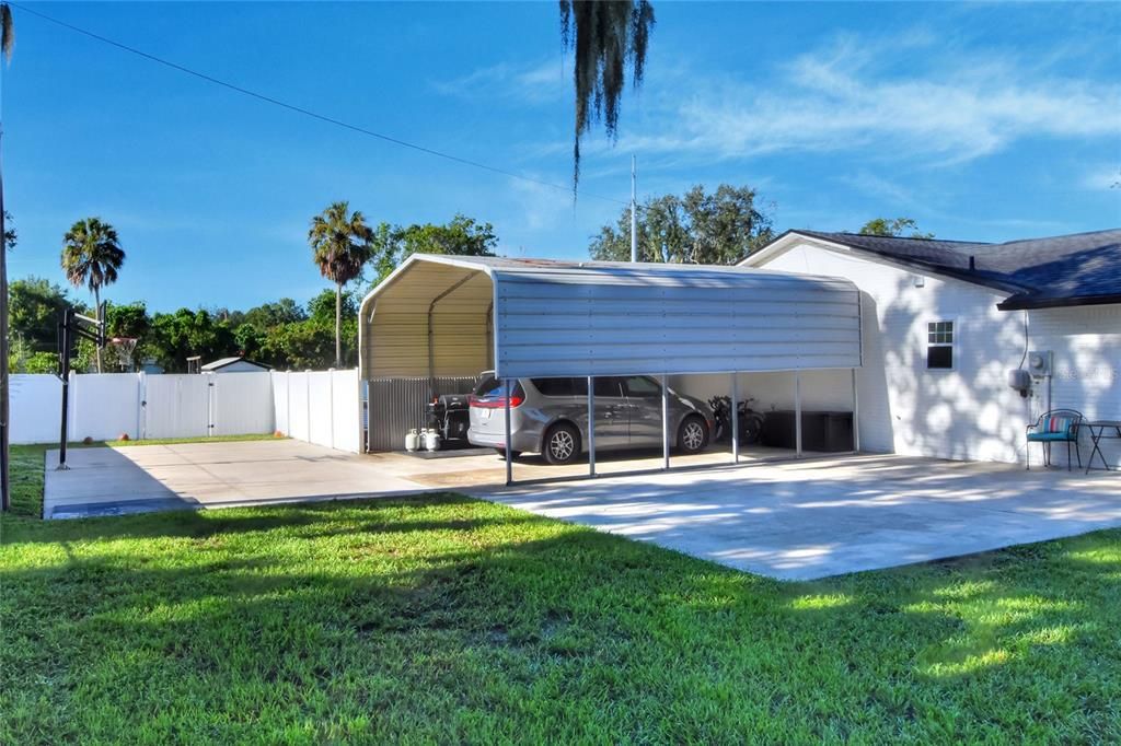 For Sale: $535,000 (4 beds, 3 baths, 2396 Square Feet)