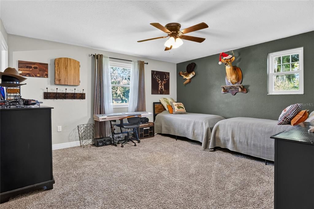 For Sale: $535,000 (4 beds, 3 baths, 2396 Square Feet)