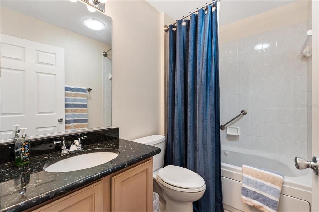 For Sale: $350,000 (3 beds, 2 baths, 1452 Square Feet)