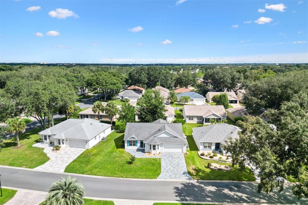 For Sale: $350,000 (3 beds, 2 baths, 1452 Square Feet)