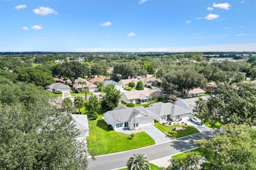 For Sale: $350,000 (3 beds, 2 baths, 1452 Square Feet)