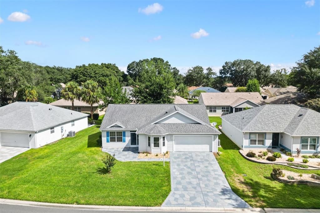 For Sale: $350,000 (3 beds, 2 baths, 1452 Square Feet)