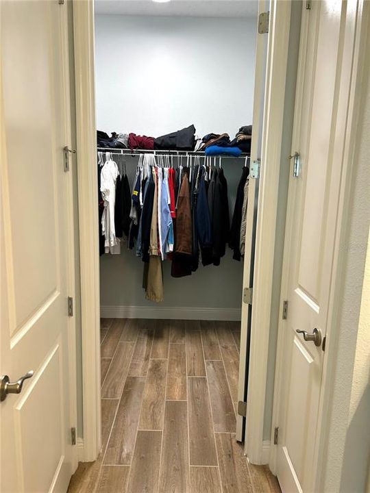 For Sale: $355,000 (2 beds, 2 baths, 1557 Square Feet)