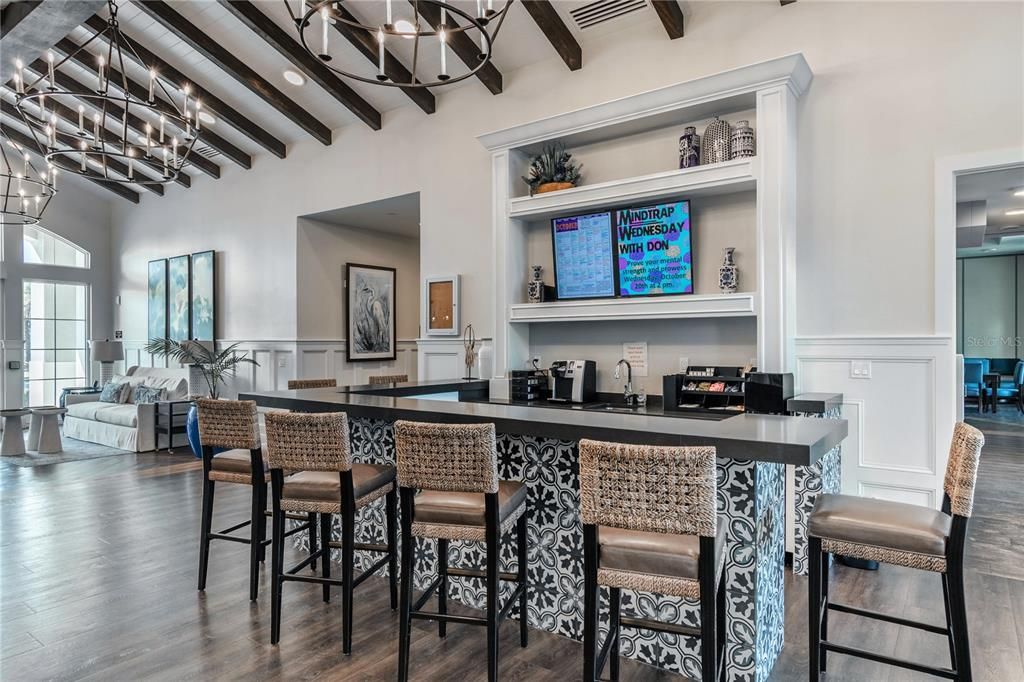 For Sale: $355,000 (2 beds, 2 baths, 1557 Square Feet)