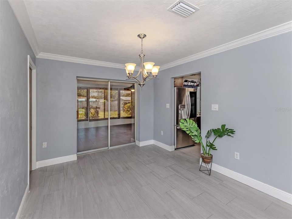 For Sale: $549,750 (4 beds, 2 baths, 1959 Square Feet)