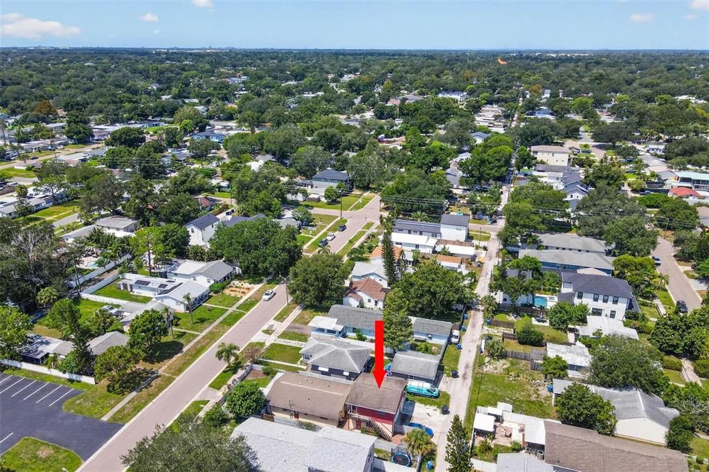 For Rent: $1,750 (1 beds, 1 baths, 624 Square Feet)
