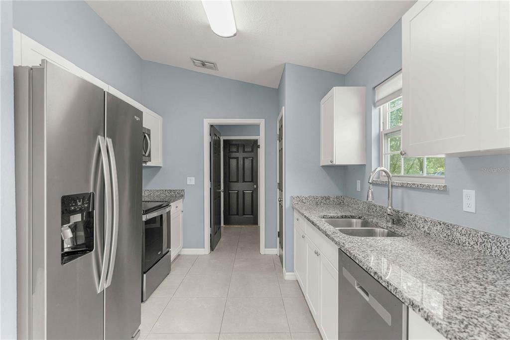 For Sale: $244,900 (3 beds, 2 baths, 1234 Square Feet)