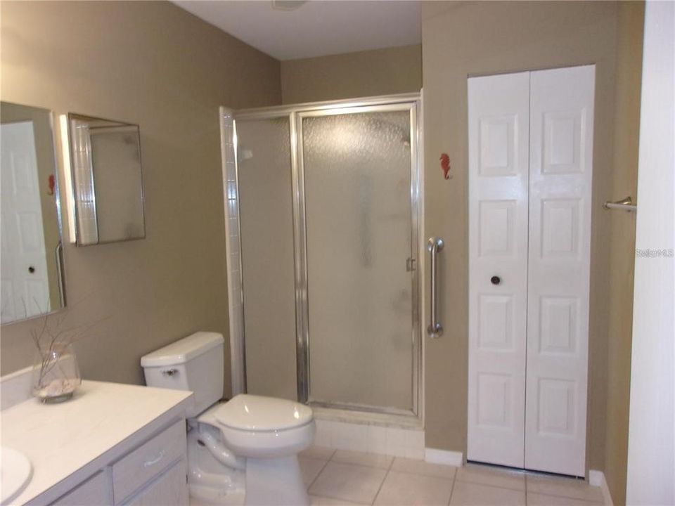 For Sale: $249,000 (2 beds, 2 baths, 1516 Square Feet)