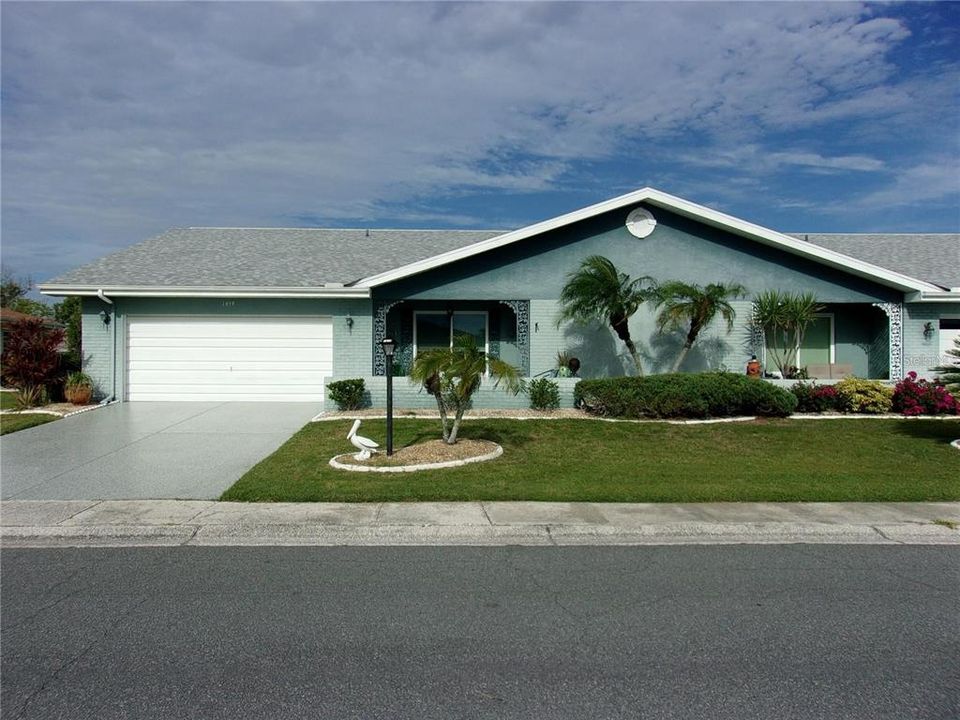 For Sale: $249,000 (2 beds, 2 baths, 1516 Square Feet)