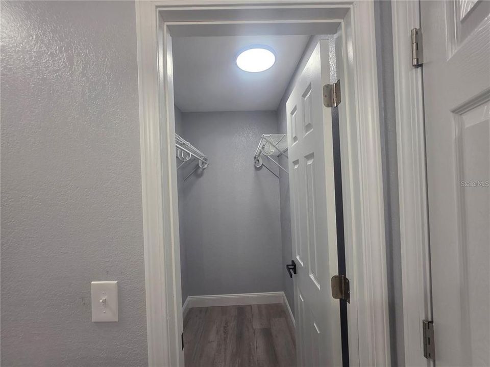 En Venta: $289,000 (3 camas, 2 baños, 1120 Pies cuadrados)
