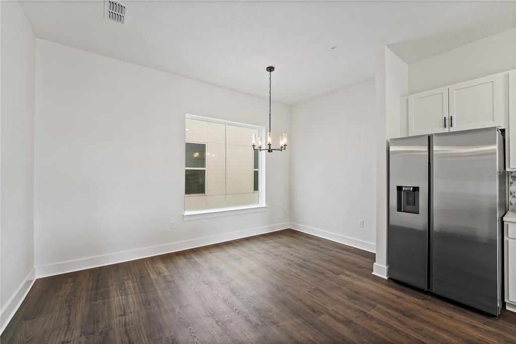 For Rent: $3,500 (3 beds, 2 baths, 2181 Square Feet)