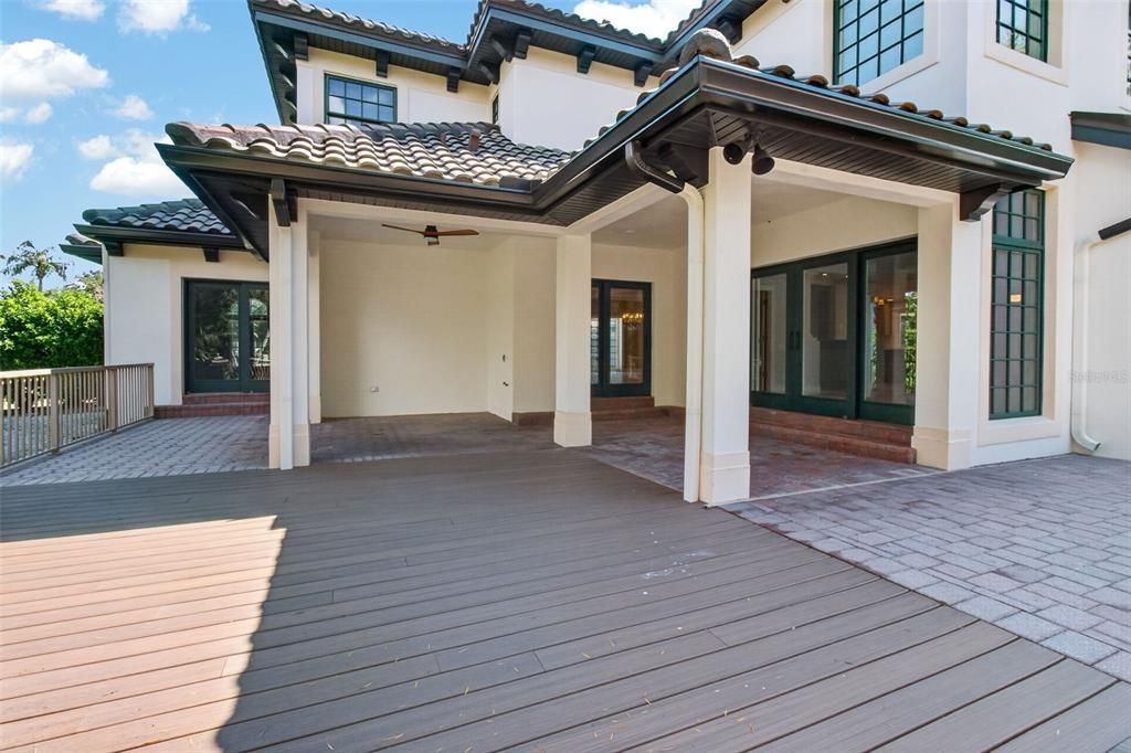For Sale: $2,000,000 (6 beds, 5 baths, 4259 Square Feet)