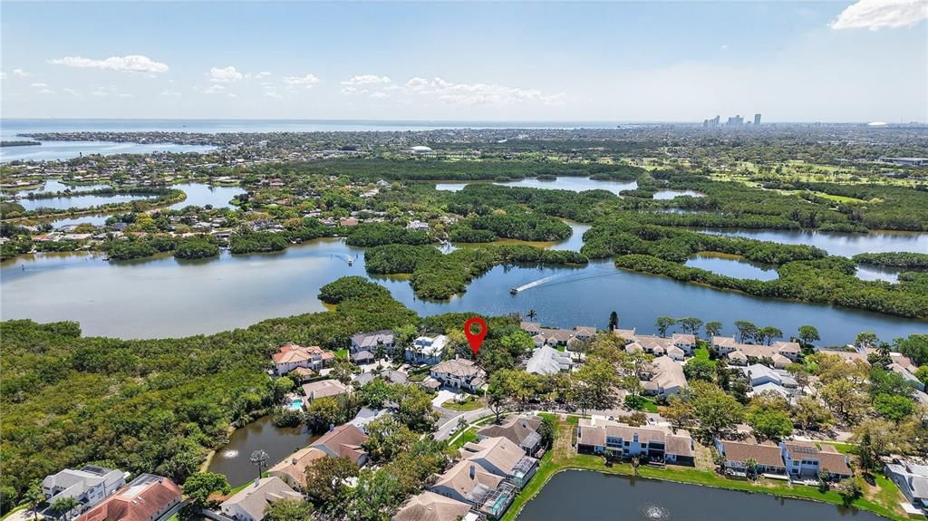 For Sale: $2,000,000 (6 beds, 5 baths, 4259 Square Feet)