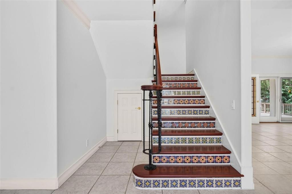 For Sale: $2,000,000 (6 beds, 5 baths, 4259 Square Feet)