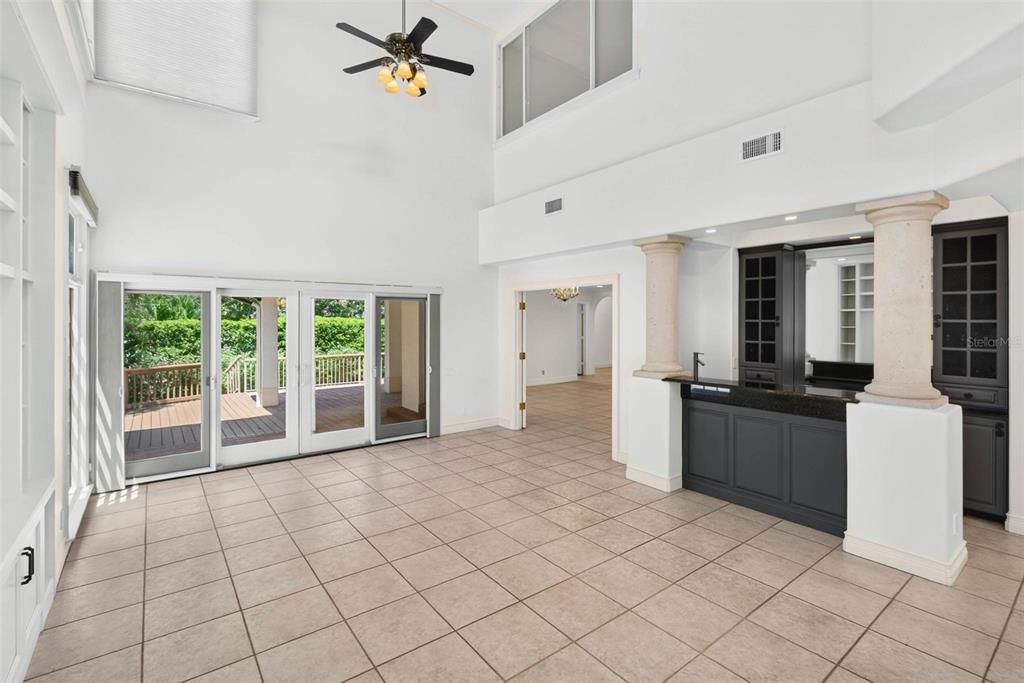 For Sale: $2,000,000 (6 beds, 5 baths, 4259 Square Feet)