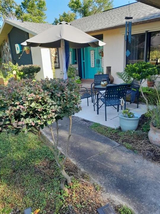 En Venta: $425,000 (3 camas, 2 baños, 2111 Pies cuadrados)