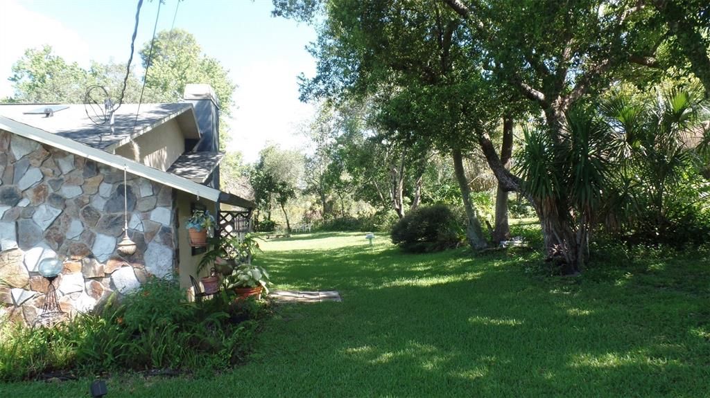 En Venta: $425,000 (3 camas, 2 baños, 2111 Pies cuadrados)