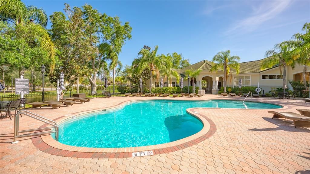 For Sale: $230,000 (2 beds, 2 baths, 1289 Square Feet)
