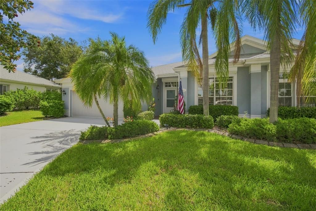 For Sale: $329,000 (2 beds, 2 baths, 1825 Square Feet)