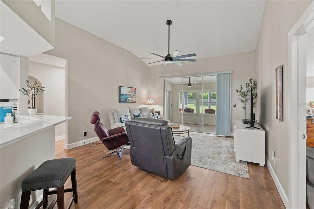 For Sale: $329,000 (2 beds, 2 baths, 1825 Square Feet)