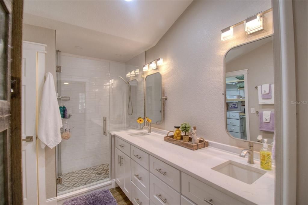 En Venta: $375,000 (3 camas, 2 baños, 1353 Pies cuadrados)