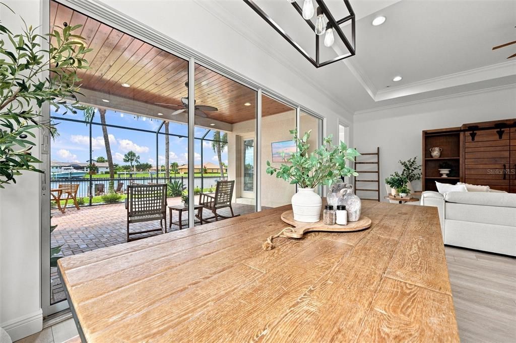 For Sale: $999,000 (3 beds, 2 baths, 2034 Square Feet)