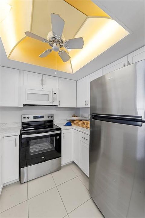 For Sale: $84,900 (2 beds, 2 baths, 1088 Square Feet)