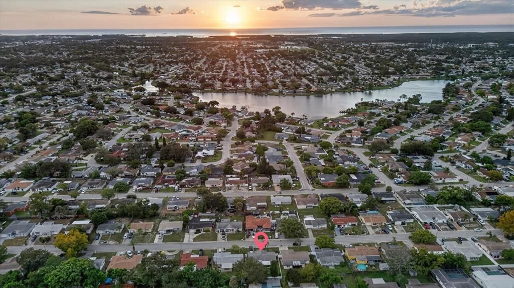 На продажу: $215,995 (3 спален, 1 ванн, 980 Квадратных фут)