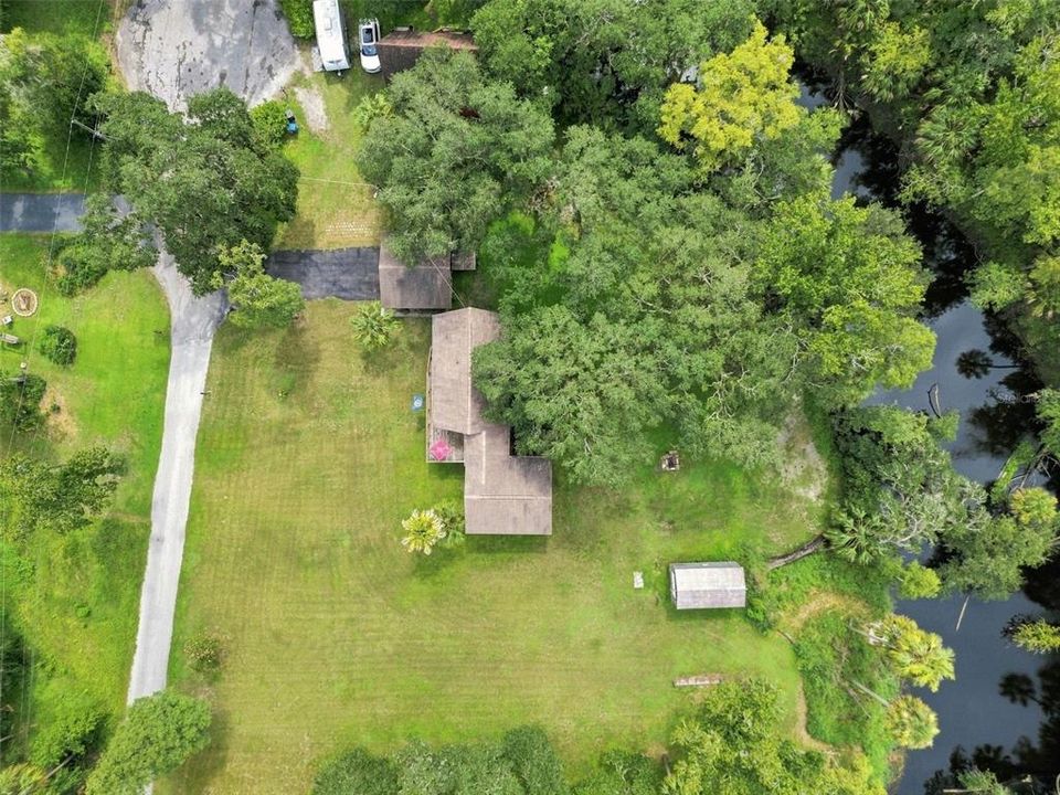 На продажу: $339,900 (2 спален, 3 ванн, 1240 Квадратных фут)