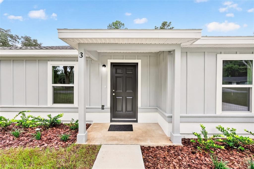For Sale: $239,000 (3 beds, 2 baths, 1091 Square Feet)