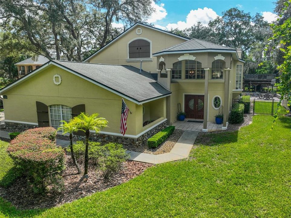 For Sale: $1,495,000 (4 beds, 3 baths, 3648 Square Feet)