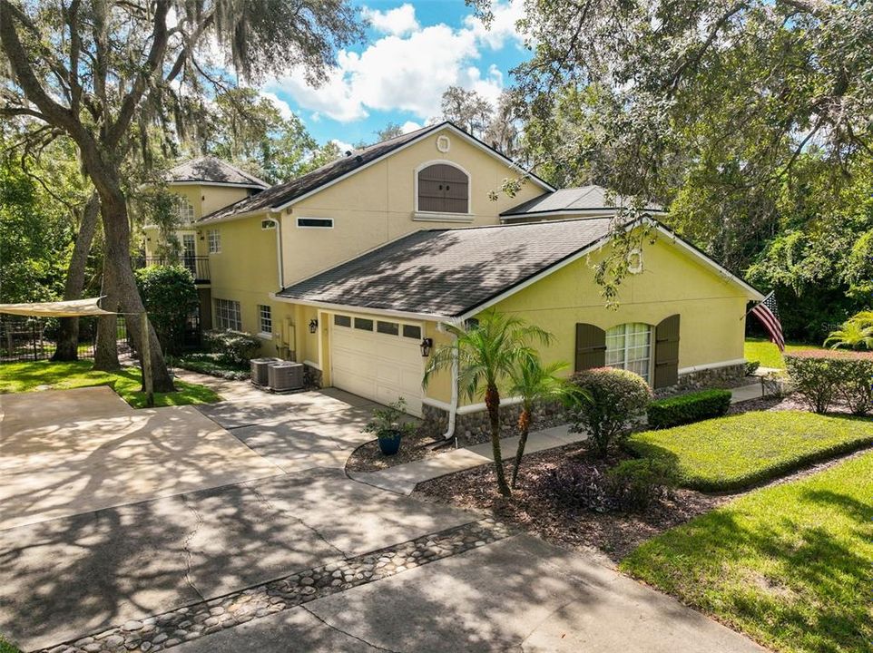 For Sale: $1,495,000 (4 beds, 3 baths, 3648 Square Feet)