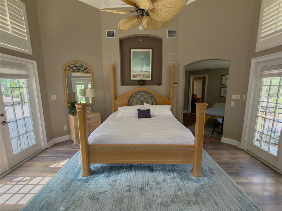 For Sale: $1,495,000 (4 beds, 3 baths, 3648 Square Feet)