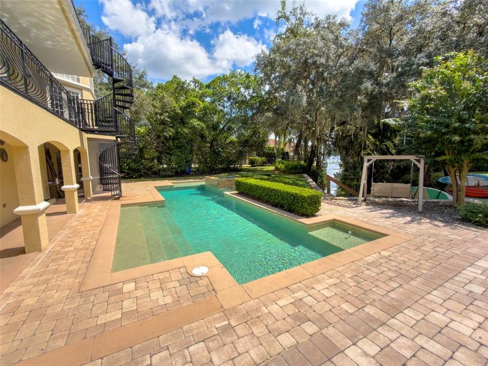 For Sale: $1,495,000 (4 beds, 3 baths, 3648 Square Feet)