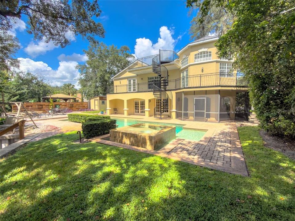 For Sale: $1,495,000 (4 beds, 3 baths, 3648 Square Feet)
