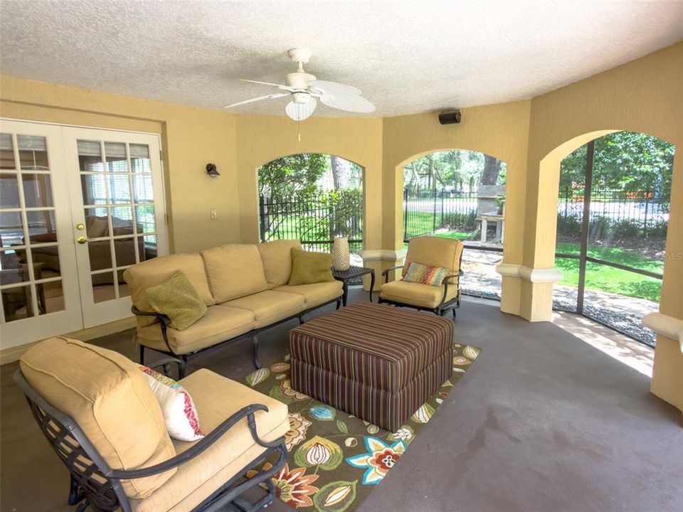 For Sale: $1,495,000 (4 beds, 3 baths, 3648 Square Feet)