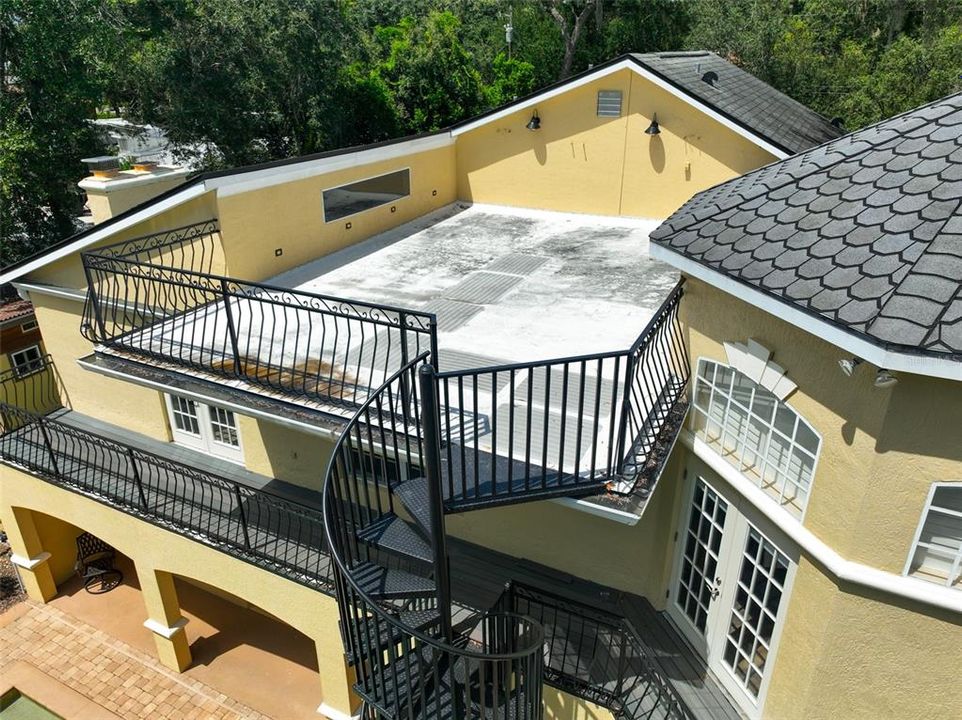 For Sale: $1,495,000 (4 beds, 3 baths, 3648 Square Feet)