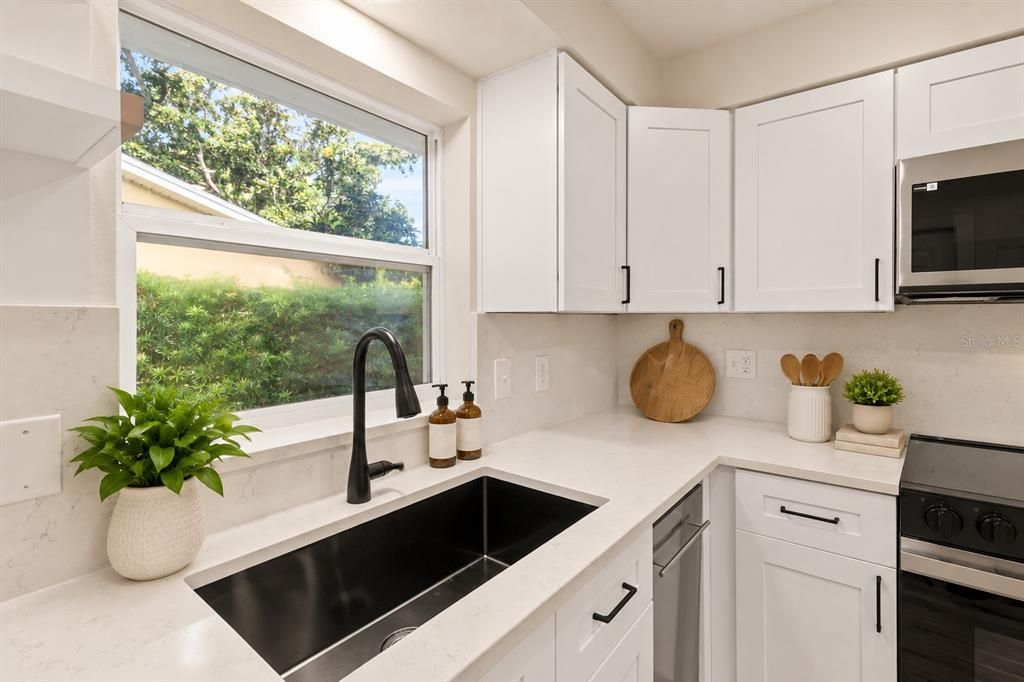 : $449,970 (2 camas, 2 baños, 1207 Pies cuadrados)
