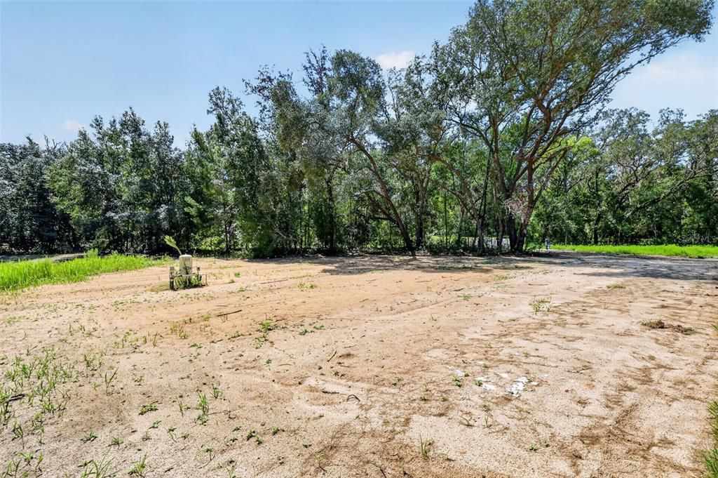 На продажу: $599,900 (4 спален, 2 ванн, 2823 Квадратных фут)