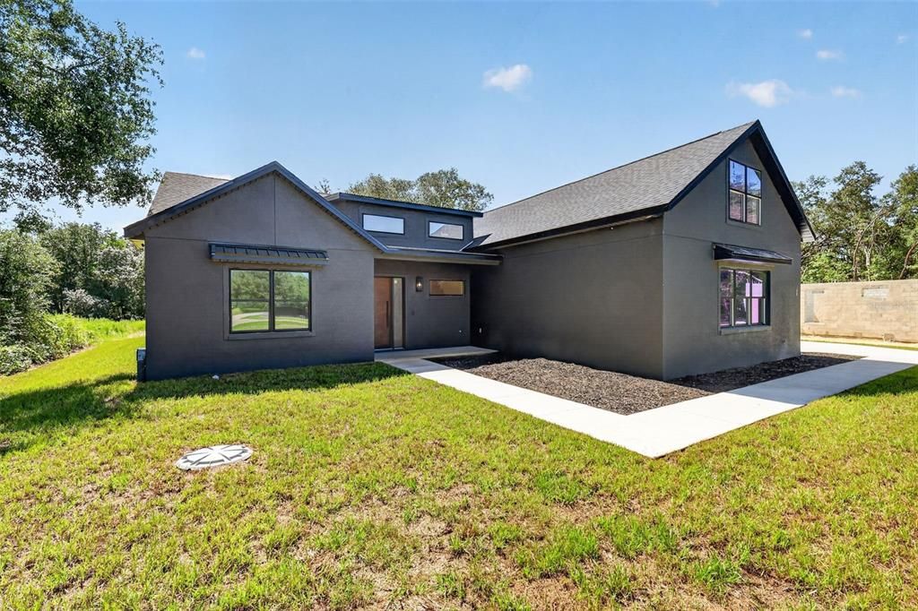 На продажу: $599,900 (4 спален, 2 ванн, 2823 Квадратных фут)